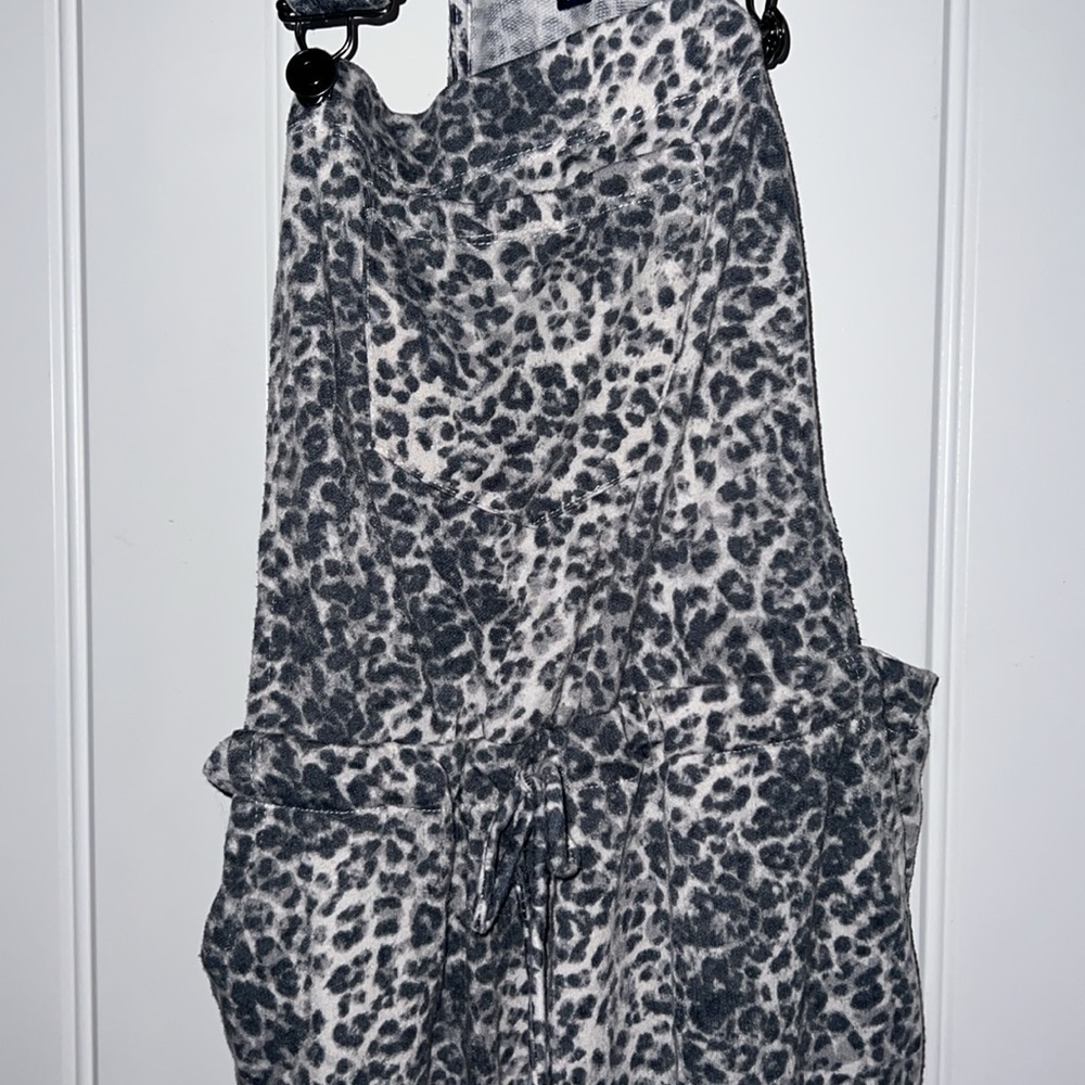 Leopard Overalls - Picture 2 of 2